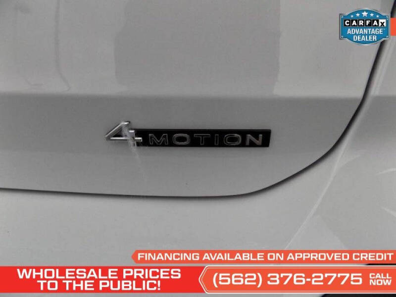 2024 Volkswagen Taos SEL 4Motion