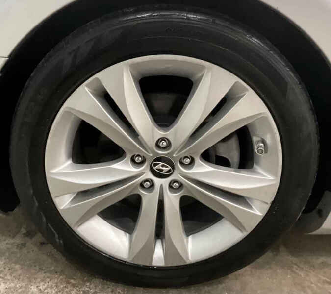 2011 Hyundai Genesis Coupe 2.0T