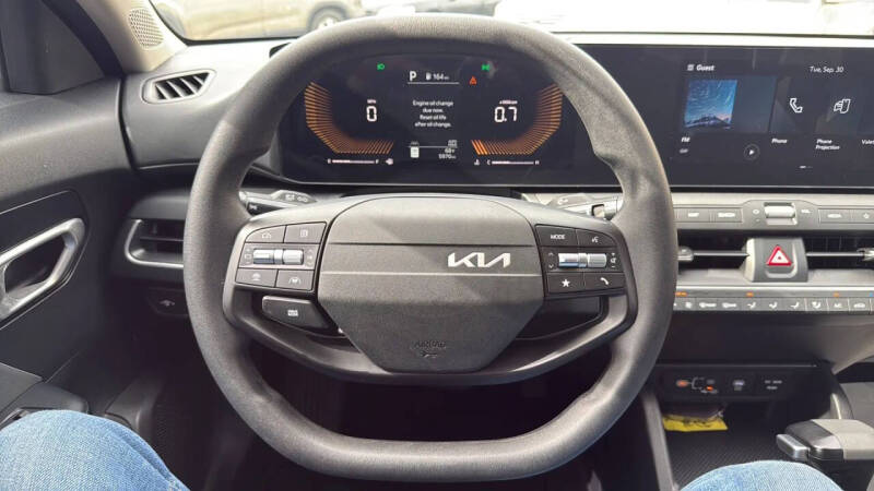 2025 Kia K4