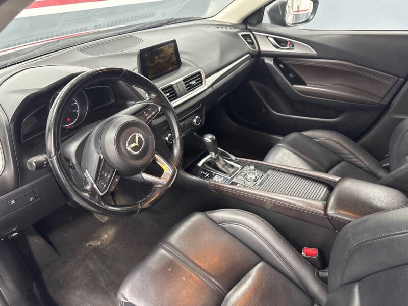2017 Mazda MAZDA3 Touring
