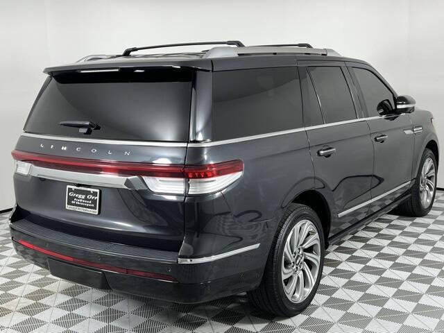 2022 Lincoln Navigator Reserve
