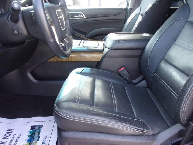 2017 GMC Yukon Denali