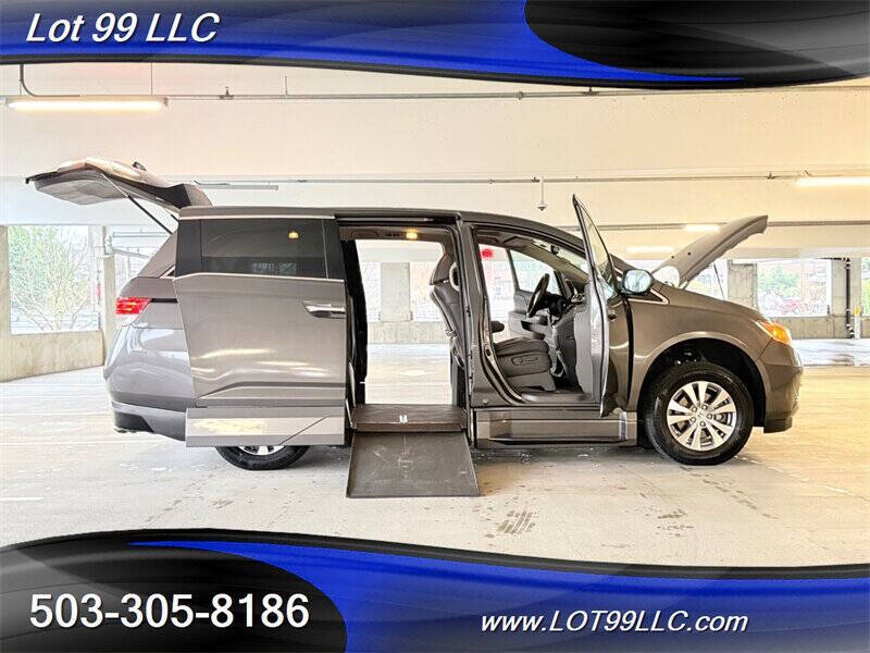 2014 Honda Odyssey EX-L's photo