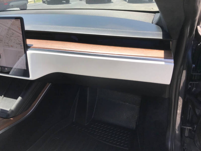 2022 Tesla Model S