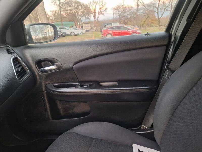 2013 Chrysler 200 Touring