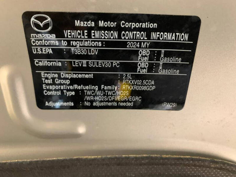 2024 Mazda Mazda3 Hatchback 2.5 S Select Sport