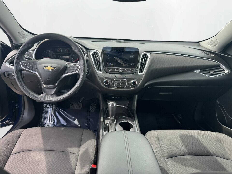 2019 Chevrolet Malibu for sale at Extreme Car Center in Detroit, MI