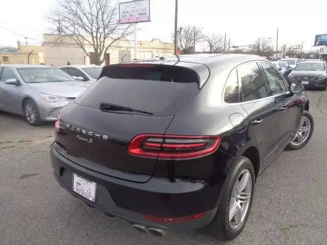2015 Porsche Macan S
