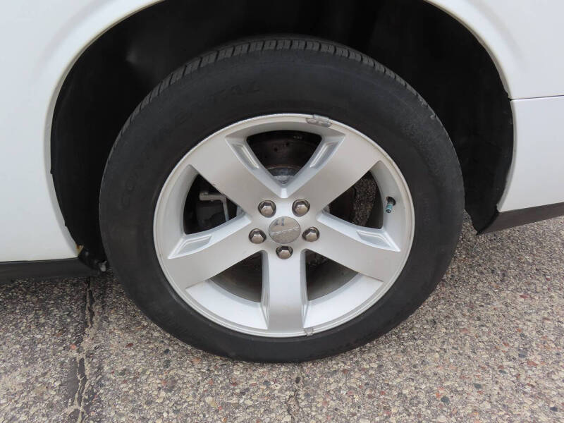 2013 Dodge Challenger SXT Plus
