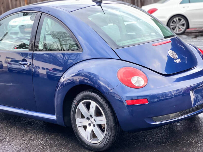 2006 Volkswagen New Beetle 2.5 photo 12