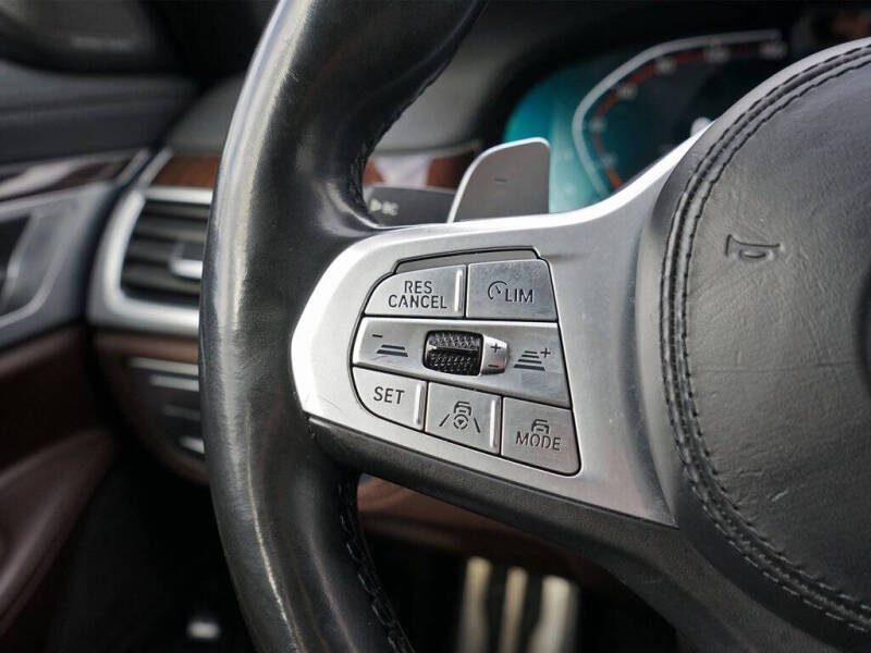 2022 BMW 7 Series 750i xDrive