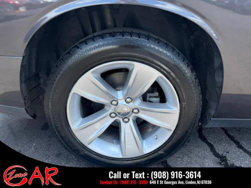 2023 Dodge Challenger SXT