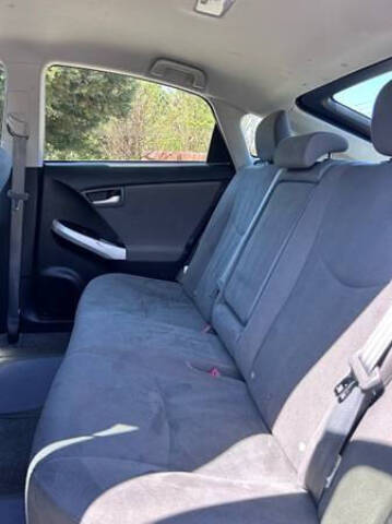 2012 Toyota Prius Two