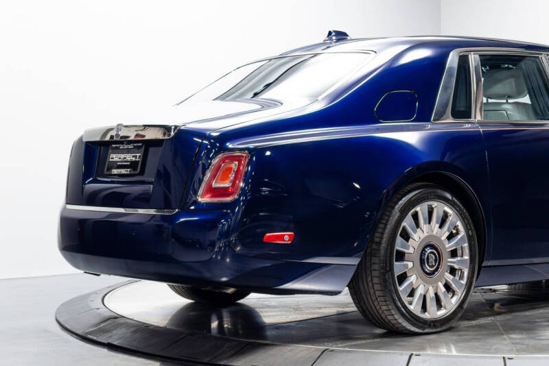 2021 Rolls-Royce Phantom