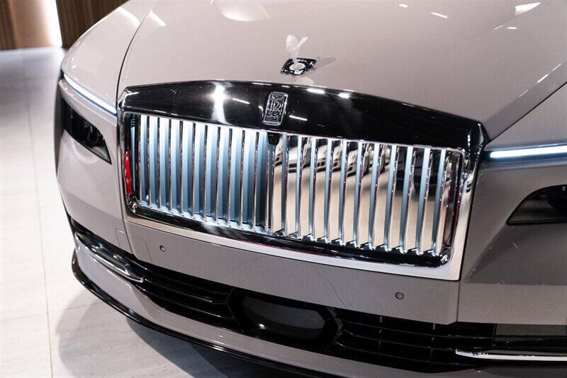 2024 Rolls-Royce Spectre