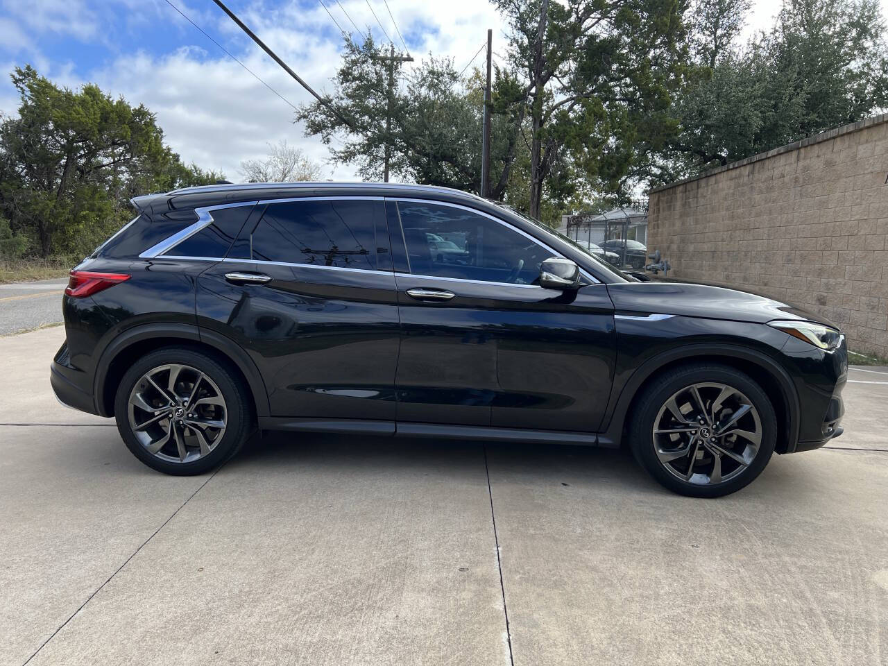 Used Car 2019 Infiniti Qx50  Essential 4dr Crossover For Sale Under $12,000 In Austin, Texas
