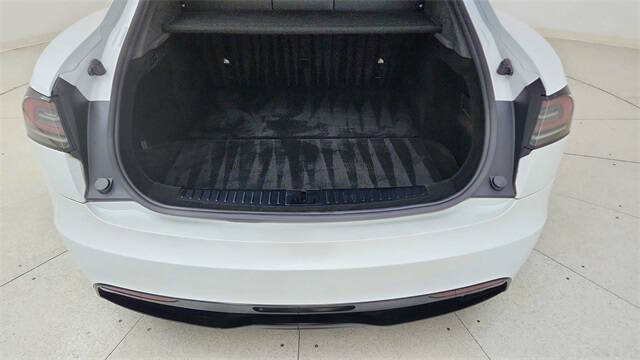 2023 Tesla Model S Plaid