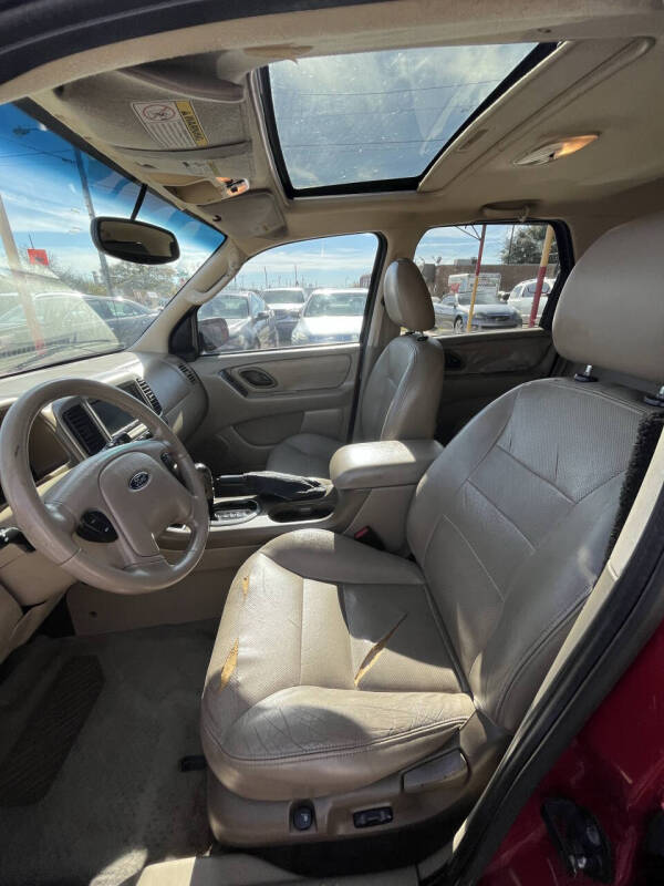 2005 Ford Escape Limited