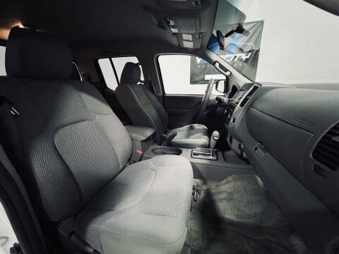 2016 Nissan Frontier SV