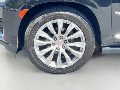 2023 GMC Yukon XL Denali