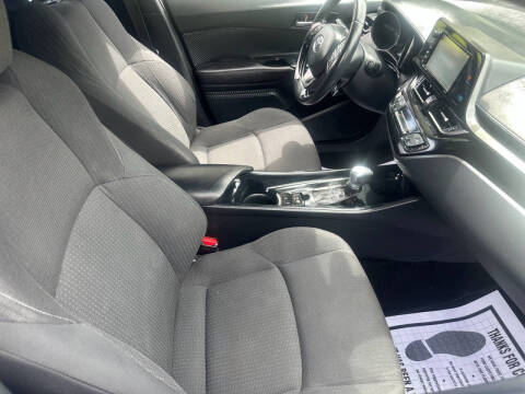 2018 Toyota C-HR XLE Premium
