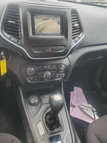 2019 Jeep Cherokee Latitude