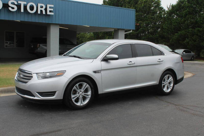 2017 Ford Taurus SEL