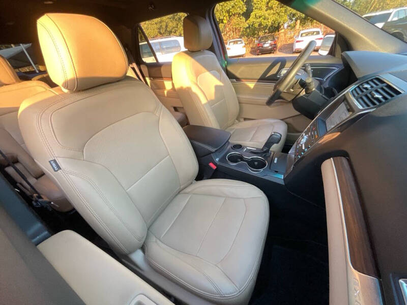 2017 Ford Explorer Limited