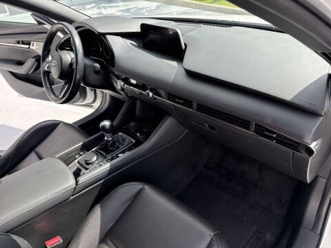 2024 Mazda Mazda3 Hatchback 2.5 S Premium