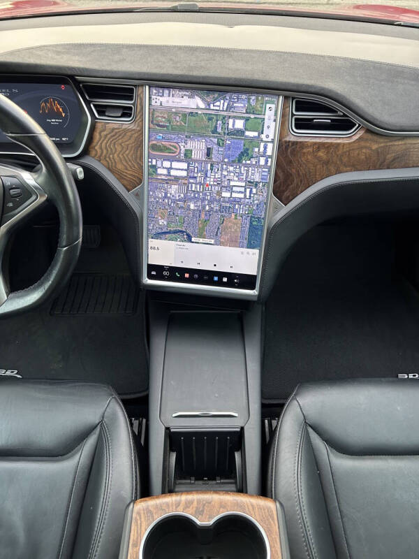 2016 Tesla Model S 75D