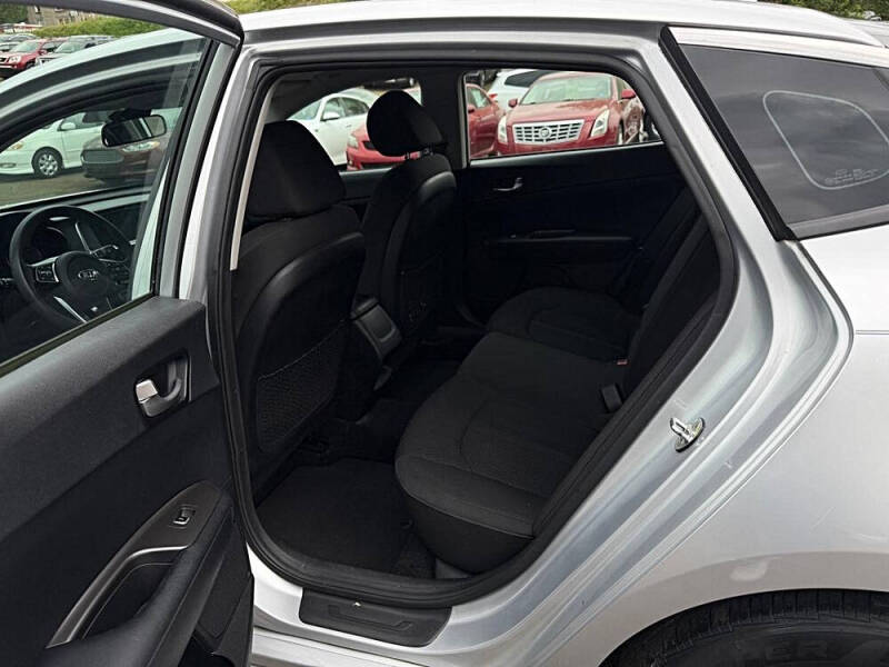 2019 Kia Optima LX