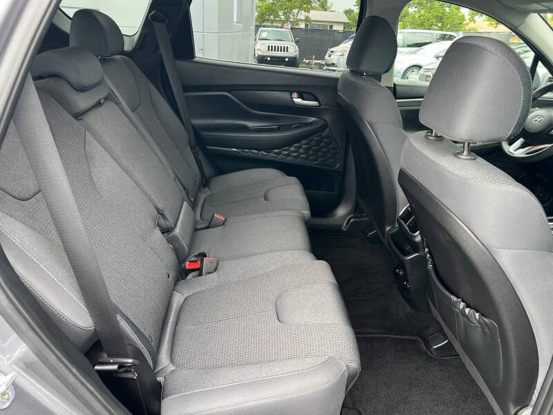 2019 Hyundai Santa Fe SE 2.4L