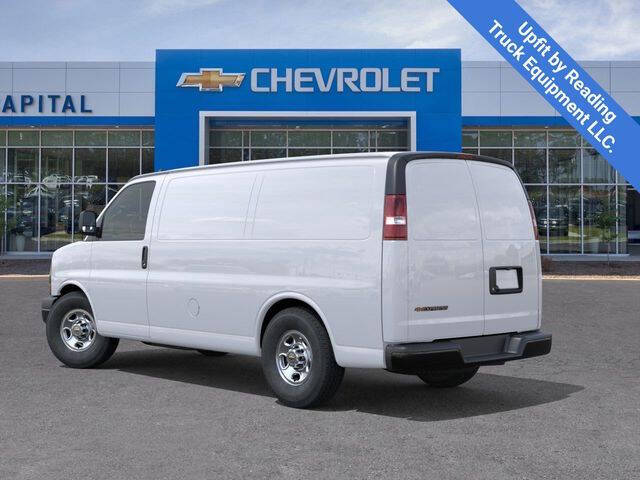 2025 Chevrolet Express 2500