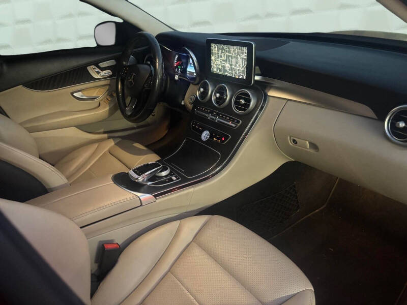 2016 Mercedes-Benz C-Class C 300