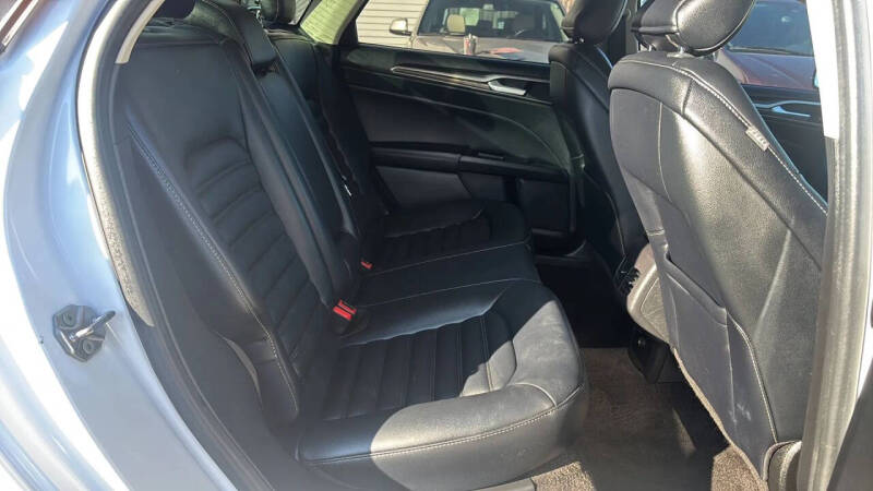 2019 Ford Fusion SEL