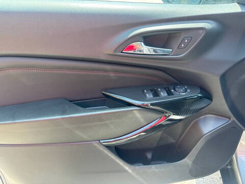 2025 Chevrolet Trax RS