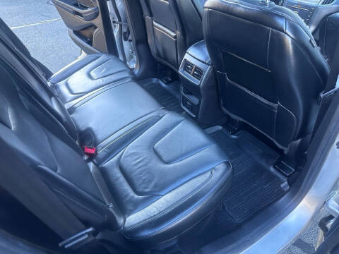 2018 Ford Edge Titanium