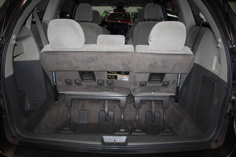 2018 Toyota Sienna LE 7-Passenger