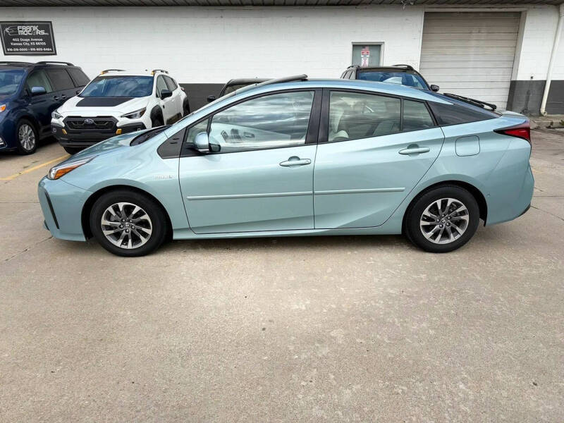 2021 Toyota Prius XLE