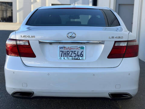 2007 Lexus LS 460