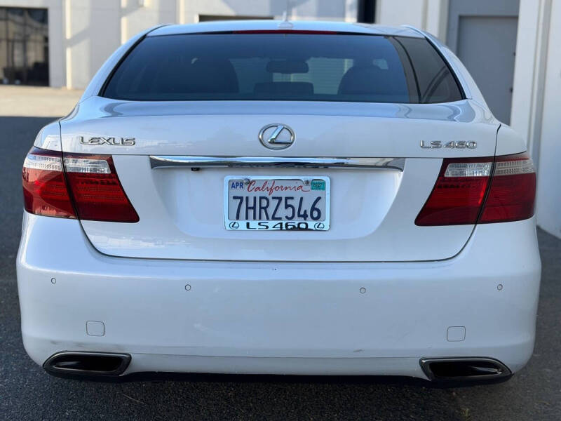2007 Lexus LS 460