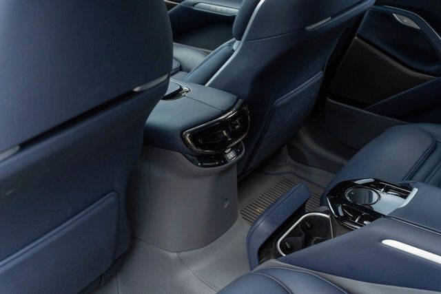 2023 Ferrari Purosangue