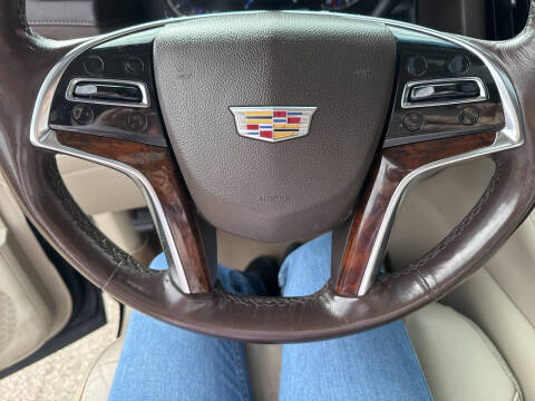 2016 Cadillac Escalade ESV Luxury Collection