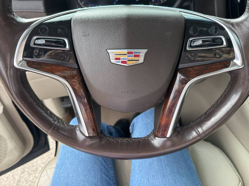 2016 Cadillac Escalade ESV Luxury Collection