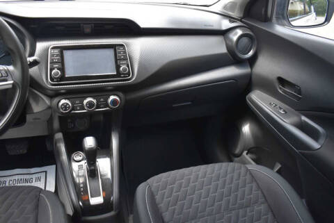 2021 Nissan Kicks S