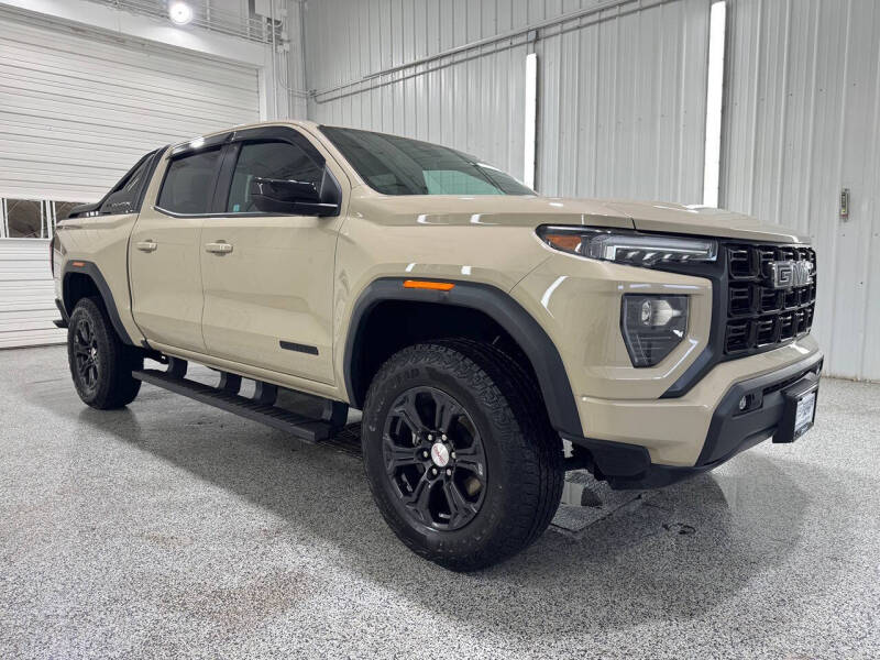 2024 GMC Canyon Elevation