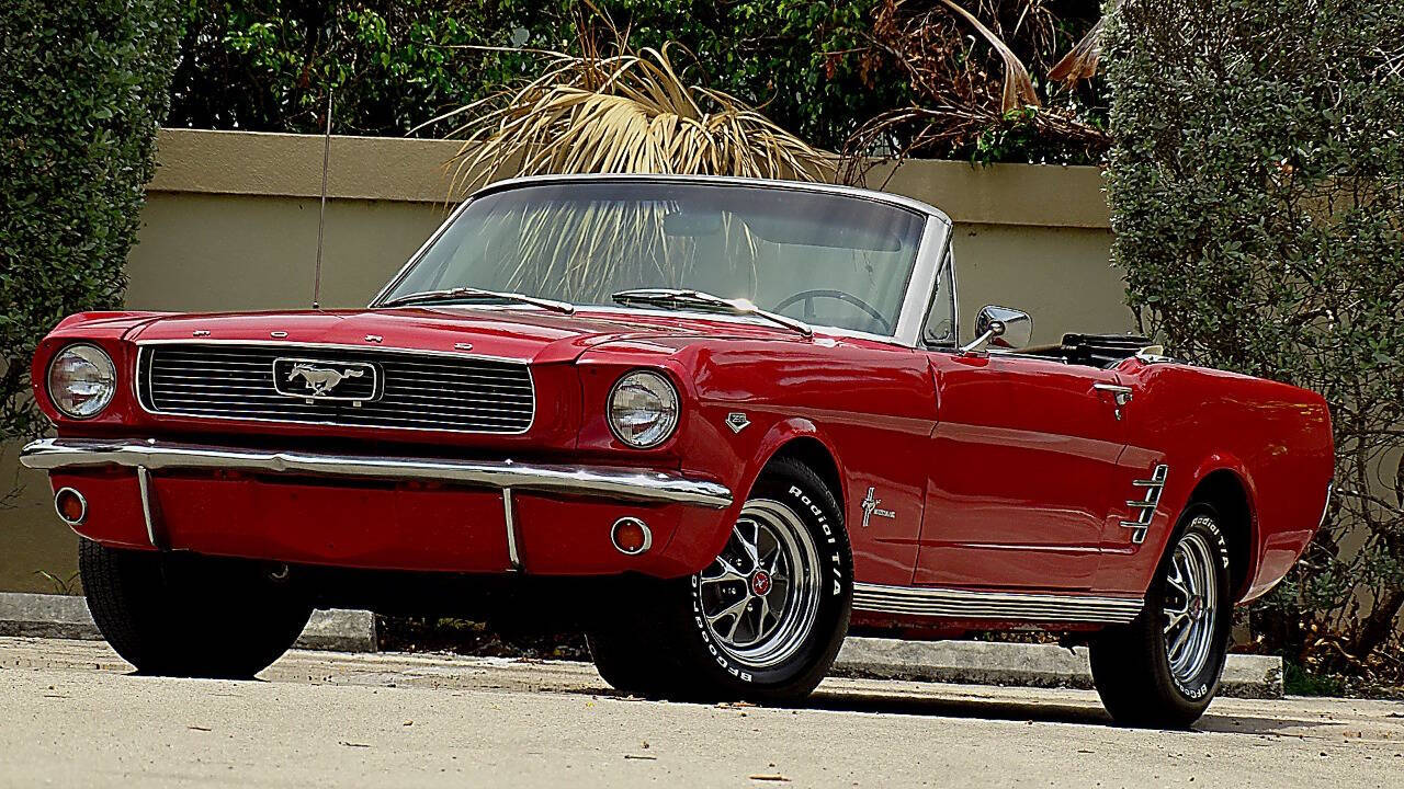 1966 Ford Mustang 1