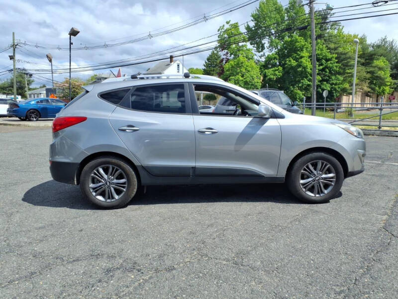 2015 Hyundai Tucson SE