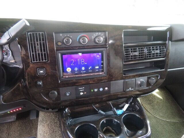 2017 Chevrolet Express 2500