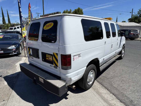 2009 Ford E-Series E-350 SD